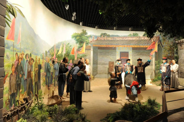 深圳博物馆“深圳民俗文化”展厅的“鞭打土牛催春耕”复原场景