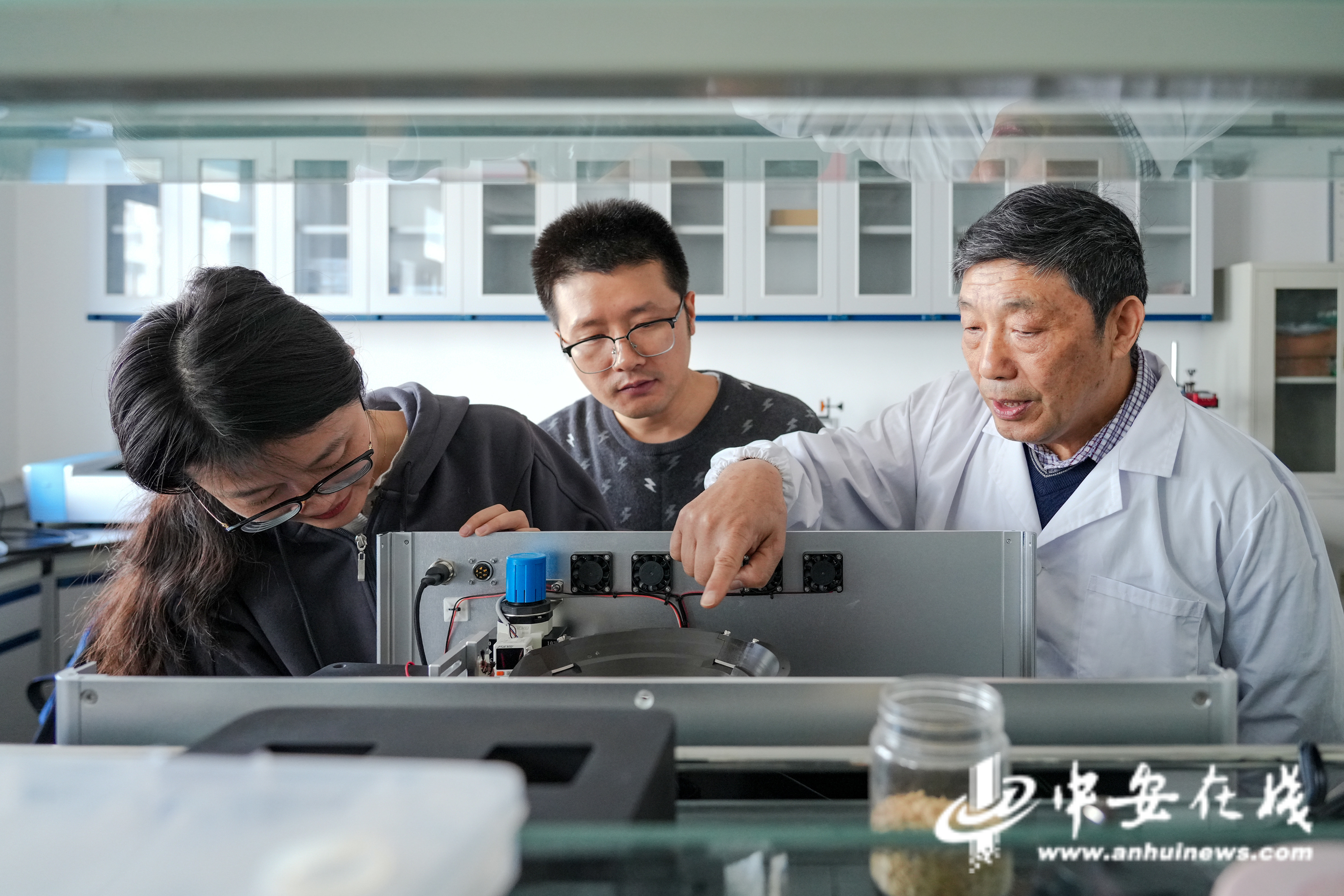 2e11943f73056064dfbf46866f3dca28_W020251028574500535212