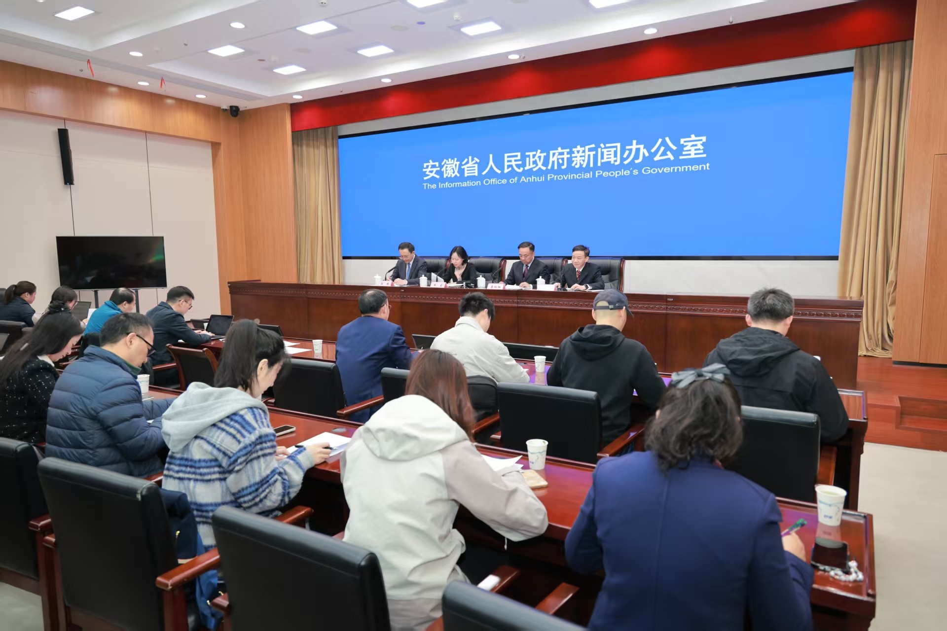 省属企业资产总额跃升至5万亿元台阶