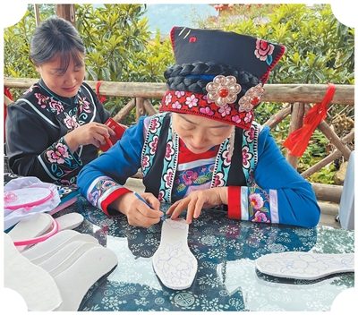 文艺扎进泥土 在乡村诗意栖居（文艺赋美乡村）