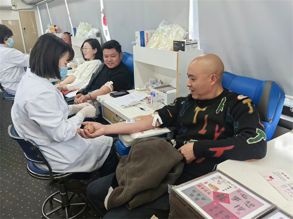 歙县溪头镇：爱心涌动 暖流汇聚