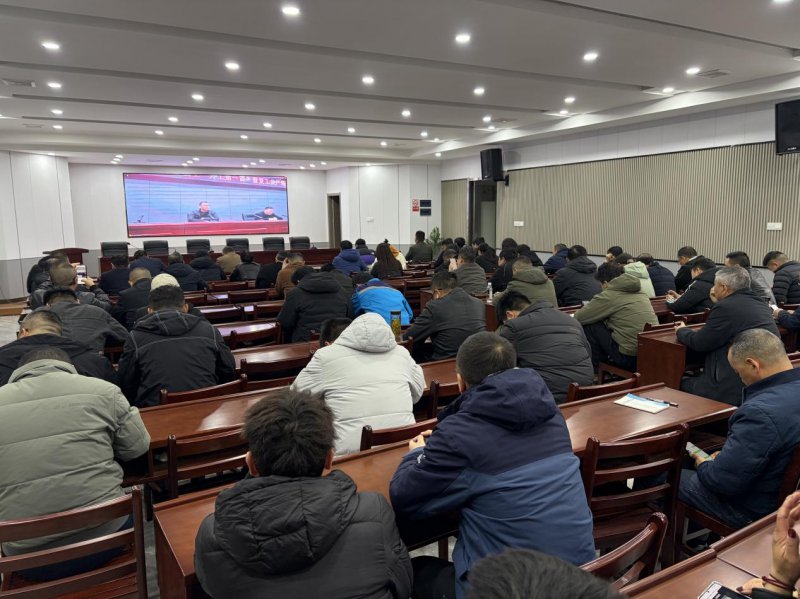 怀宁住建局组织“开工第一课”暨复工复产培训会