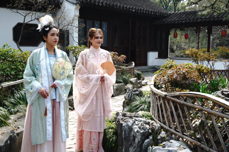 中国游记 | 春色不负万里客！老外爱上“春日中国行”