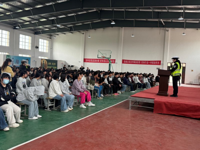寿县：交通安全进校园 法治护航伴成长