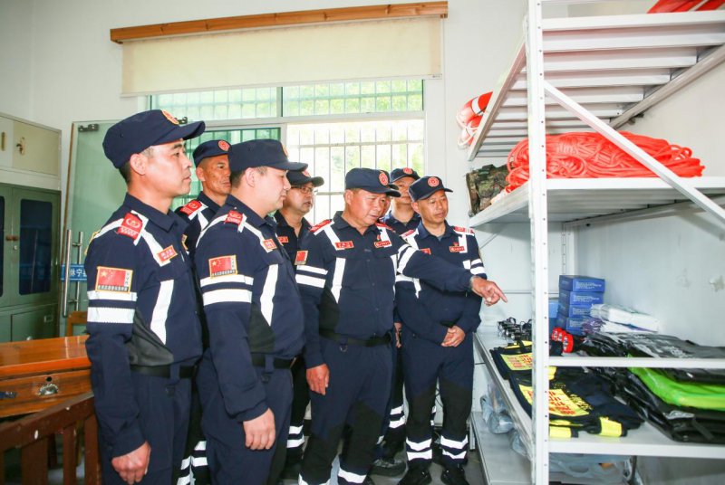 休宁县渭桥乡老兵志愿者应急救援站成立