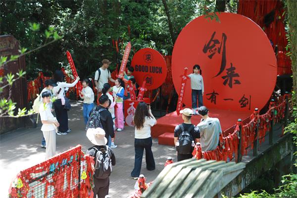 休宁县“五一”文旅交出亮眼答卷
