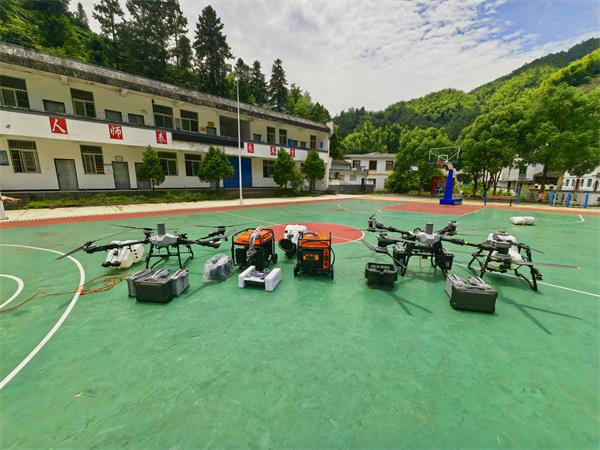 祁门祁红乡：无人机助力农业生产