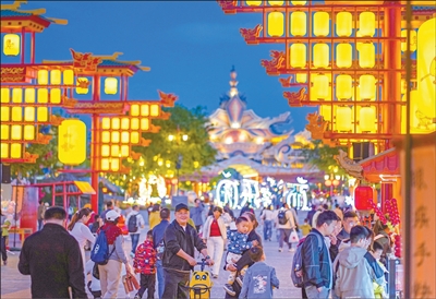 中式主题乐园重塑文旅赛道（经济聚焦）