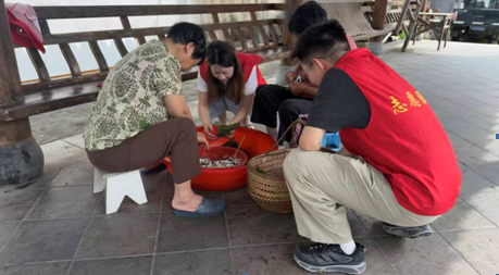 黄山三口镇：青粽传乡情 端午聚邻里