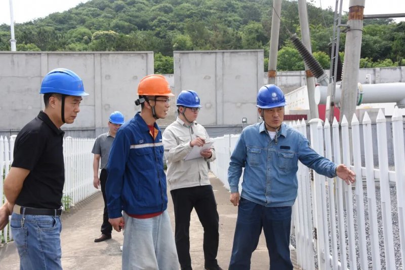 合肥劳模工匠上门送安全