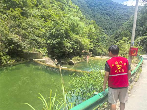休宁白际乡筑牢山区水域安全防线