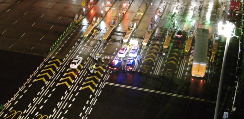 空地联动科技执法 查获七次闯卡逃费货车
